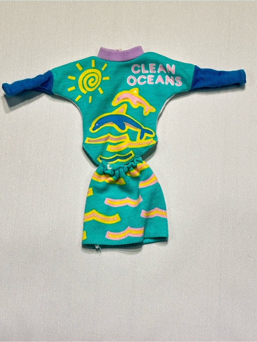 Barbie vintage Clean Oceans' Dolphin Outfit